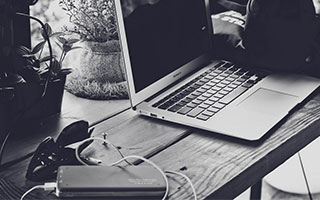 绝密名单曝光！三百名非法看球者被银行出卖，英超版权大战升级